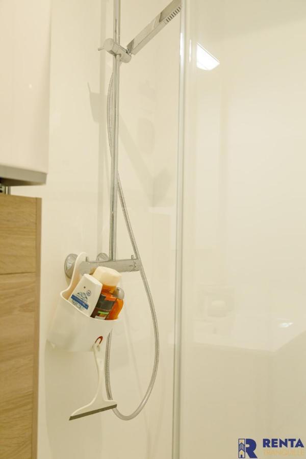 Le Provencal - Wi-Fi - Parking Apartment เฟรฌูส ภายนอก รูปภาพ